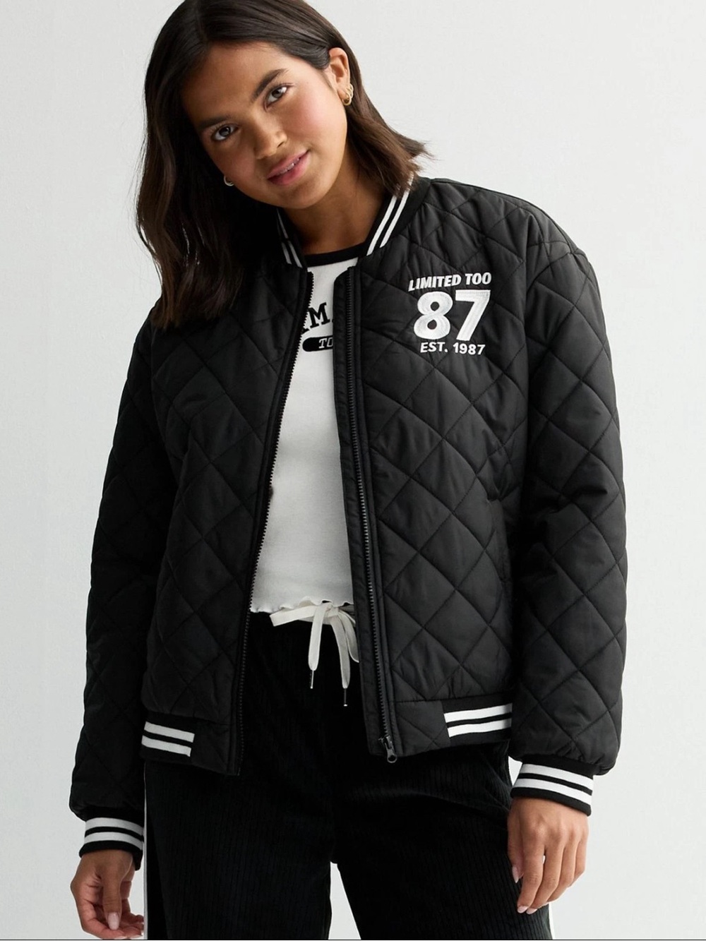 Limited too bomber jacket, size Juniors Medium